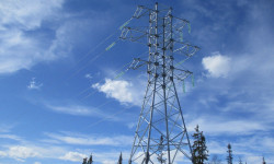 Правительство России упростило подключение малых и средних предприятий к электрическим сетям