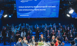 Андрей Чибис на ПМЭФ-2025: Поручение Президента по развитию МТУ позволит превратить Мурманскую область в мощный мультимодальный транспортный хаб Трансарктического коридора