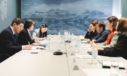 Murmansk Region Governor Andrei Chibis met with the Consul General of Korea in St. Petersburg, Park Ji-eun