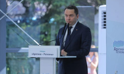 Андрей Чибис: развитие Арктики – стратегическая задача национального масштаба