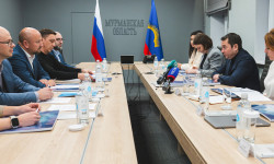 Андрей Чибис и представители компании «Глоракс» обсудили реализацию жилищного проекта «Кольский» в Мурманске